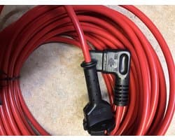 Gelijkwaardige aan origineel, stofzuiger Afneembaar haaks netsnoer 15 meter - H05VV-F 2x1mm² - Rood - Geschikt voor Tennant, Taski, Wetrok, IPC Soteco, Ghibli en meer