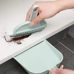 Mini bezem stoffer - Kleine handveger - Bureau schoonmaken - Zachte haarreiniging - 22 x 15 cm - Grijs — thumbnail 4