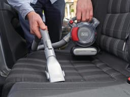 12V Auto Dustbuster Zwart/Grijs/Rood — thumbnail 5