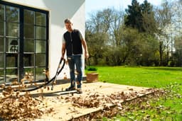 Nilfisk Multi I 20 T Inox Nat- en Droogzuiger - 1100W - 20L RVS Alleszuiger - L-Klasse Stofzuiger met Stopcontact voor Elektrisch Gereedschap & Blaasfunctie — thumbnail 4