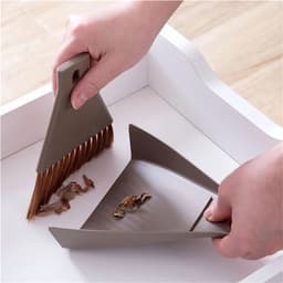 Mini Stoffer en Blik Set - Kleine Bezem Set - Tafel en Bureau Reinigen - Met Zachte Borstelharen — thumbnail 4