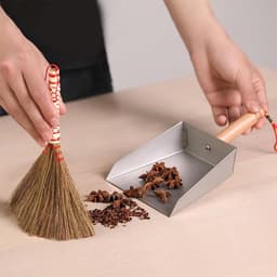 Kleine Stoffer - Aanveger Keuken - Snel Opruimen - Houten Handvat - 23 cm - Multicolor — thumbnail 3