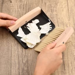 Kleine veegset - Mini stoffer blik - Bureau reinigen - Hout materiaal - 16 x 13 x 4 cm — thumbnail 3