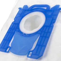 geschikt voor: stofzuigerzakken AEG VX6 X Force en stofzuigerzakken AEG VX8.2 Silence stofzuigerzakken. Topkwaliteit huismerk AEG stofzuigerzakken + filterset - Ook de juiste voor AEG VX7 stofzuigerzakken en AEG VX8 stofzuigerzakken. — thumbnail 3