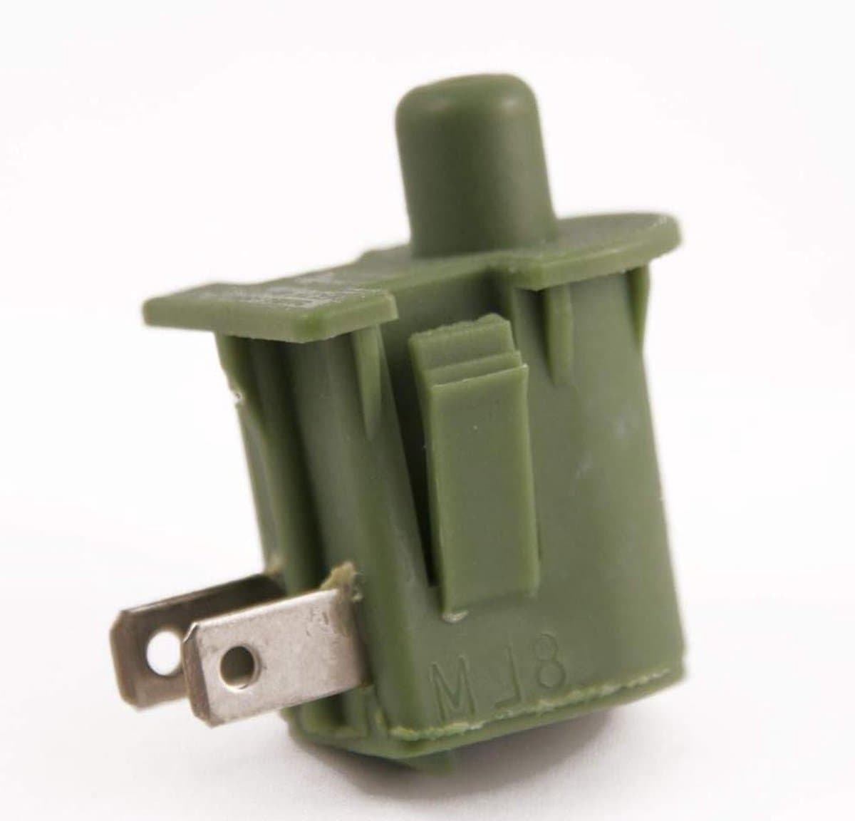 Grasmaaier Onderdeel - Schakelaar Plunjer - Grasmaaien Onderhoud - AYP-160784 Behuizing - 45359 g - null — afbeelding 1