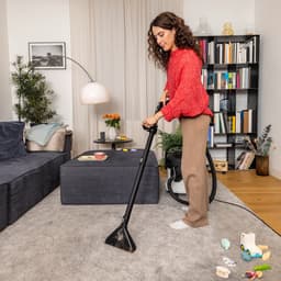Kärcher Tapijtreiniger SE 4 Plus SET - Incl. extra Vliesfilterzakken 4st. - 4 / 4 liter - 3-in-1 Sproei-extractie - Tapijt- en bekledingsreiniger RM 519, 1L — thumbnail 3