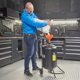 Mobiele Straalketel - Straler Kit - Roest Verwijderen - Inclusief Soda Kit - 45 Liter Capaciteit — thumbnail 5