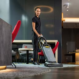 Kärcher CV 38/2 Adv Professional Tapijtstofzuiger - 850 W - Werkbreedte 38 cm - Kabellengte 12 m - Geïntegreerde accessoirehouder — thumbnail 5