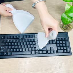 Stoffer en blik - Mini bezem - Bureau schoonmaken - Ergonomisch ontwerp - 1 stuk - Gebroken wit — thumbnail 3
