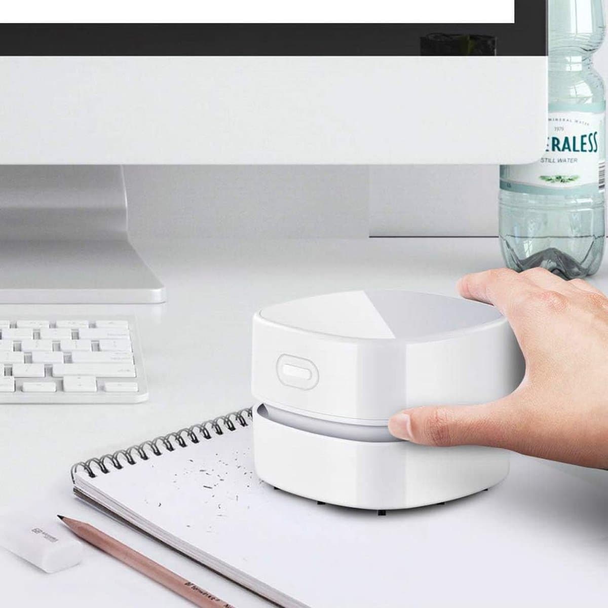 Stellar Desktop Stofzuiger - Mini Stofzuiger - Oplaadbaar via USB - 360° draaibaar - Bureau Stofzuiger - 8 x 8 x 6 cm — afbeelding 1